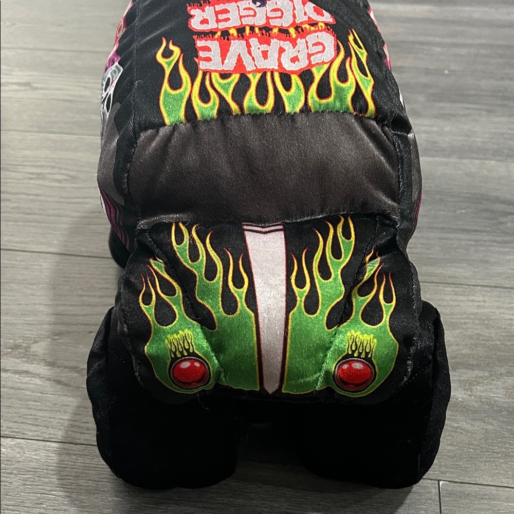 Monster Jam, Gravedigger 13x9 Truck Plush Toy - Picture 4 of 8